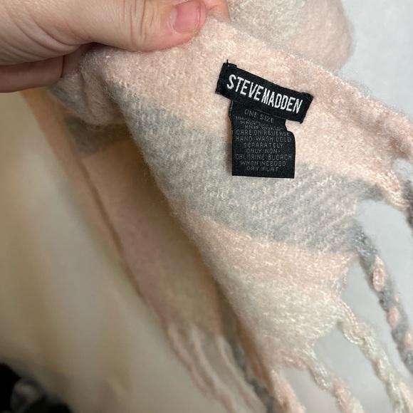 Steve Madden Pink and Gray Plaid Scarf - Picture 2 of 5